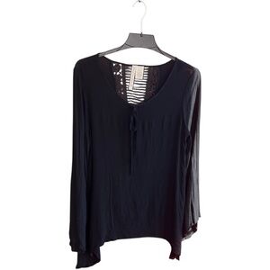 Forgotten Grace sharkbite hemline sleeves embroidered open back Rayon Sz XL